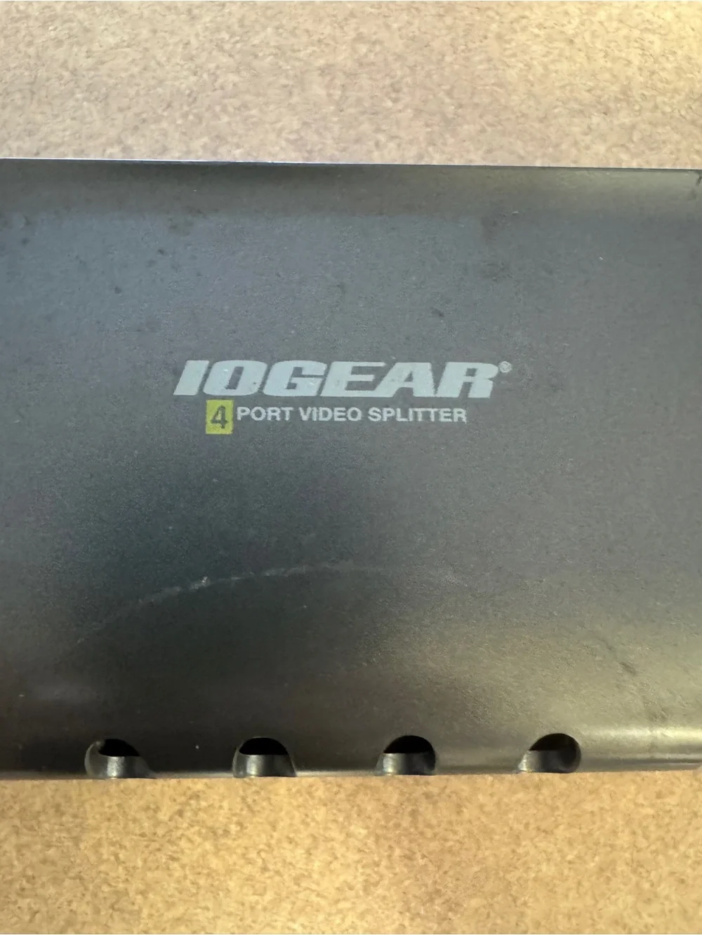 4-Port VGA Video Splitter model CVS94 by C2G (Cables to Go)